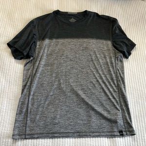 Prana Men’s dri-fit t-shirt